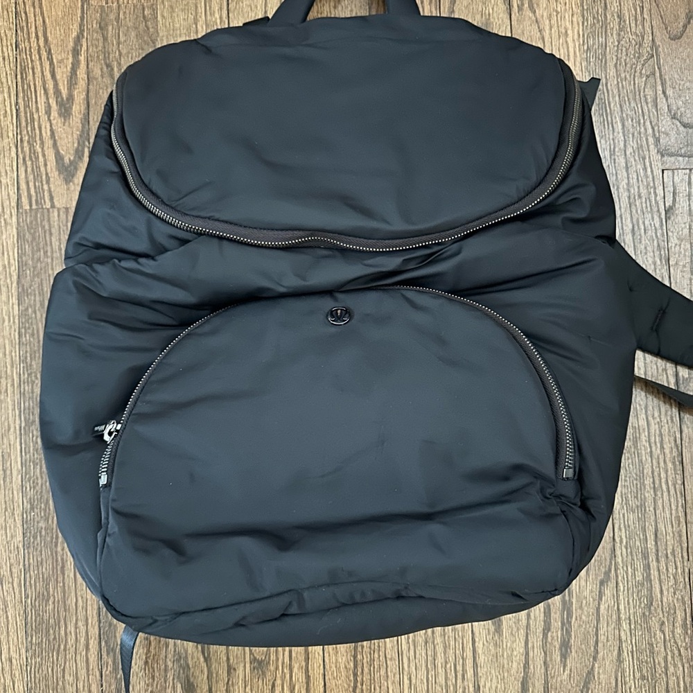 Lululemon Navy New Parent Backpack